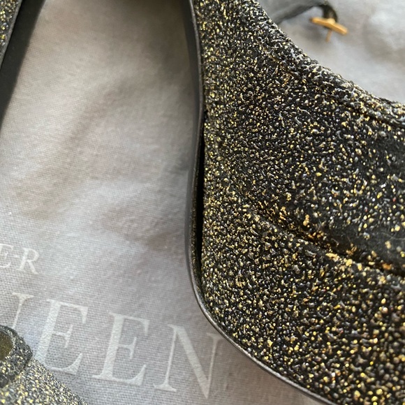 Alexander McQueen black and gold metallic heels size 40 - Picture 9 of 10